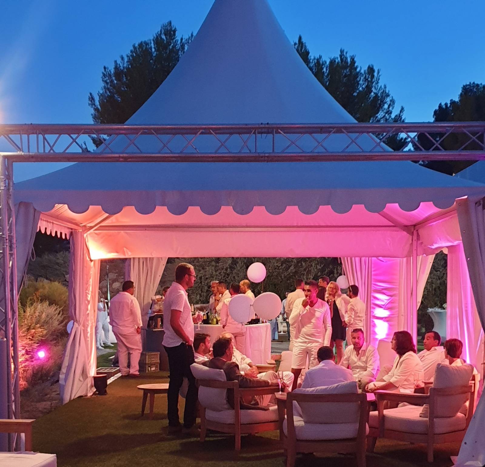 Solutions pour aménager un espace de mariage à Brignoles dans le Var